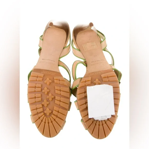 Manolo Blahnik Leather Slingback Sandals - Picture 5 of 5